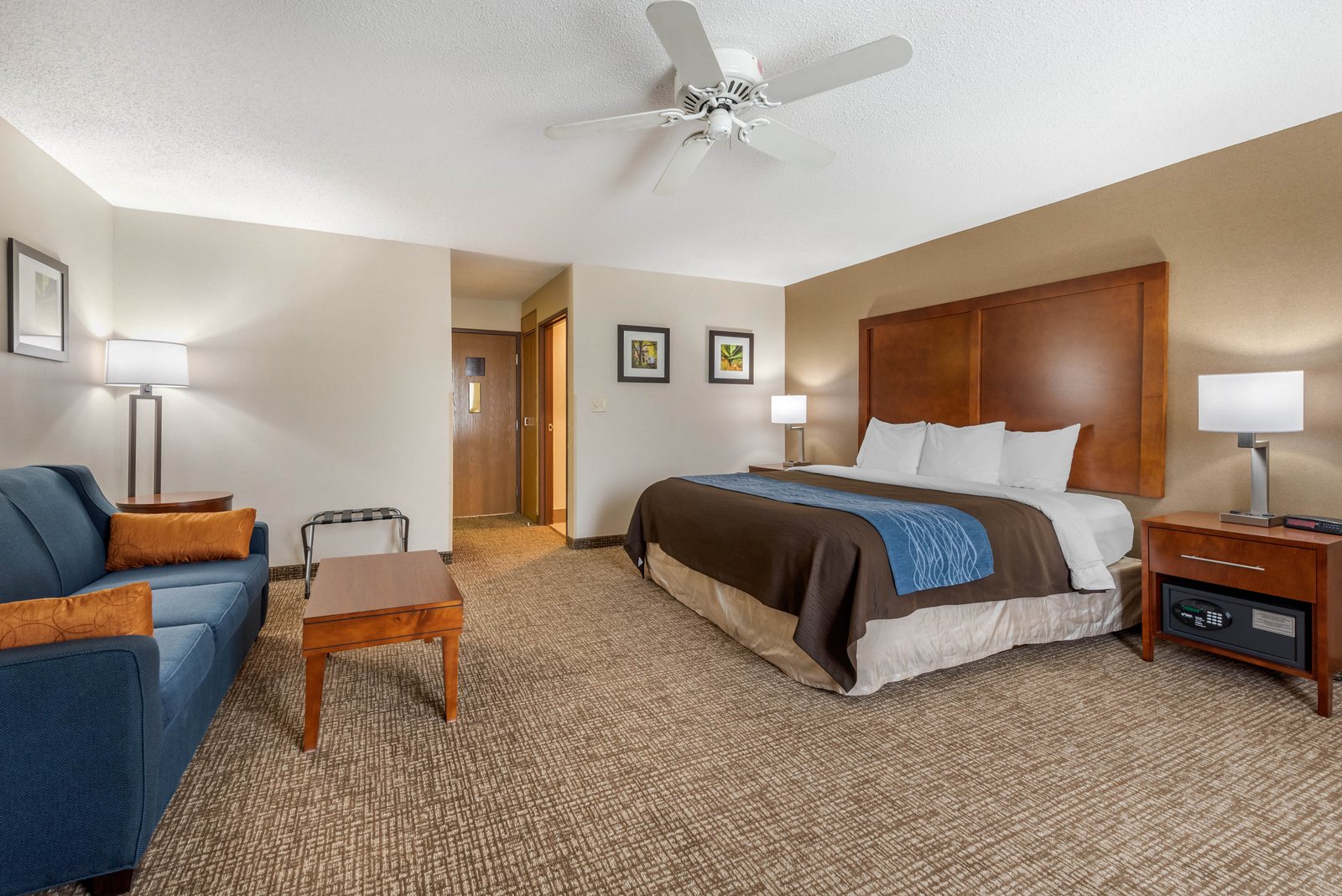 Modern Stay in Anderson